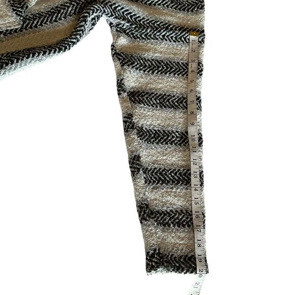 Earth Ragz Hoodie Unisex Black White Striped Baja Pullover Size Medium - Picture 7 of 12